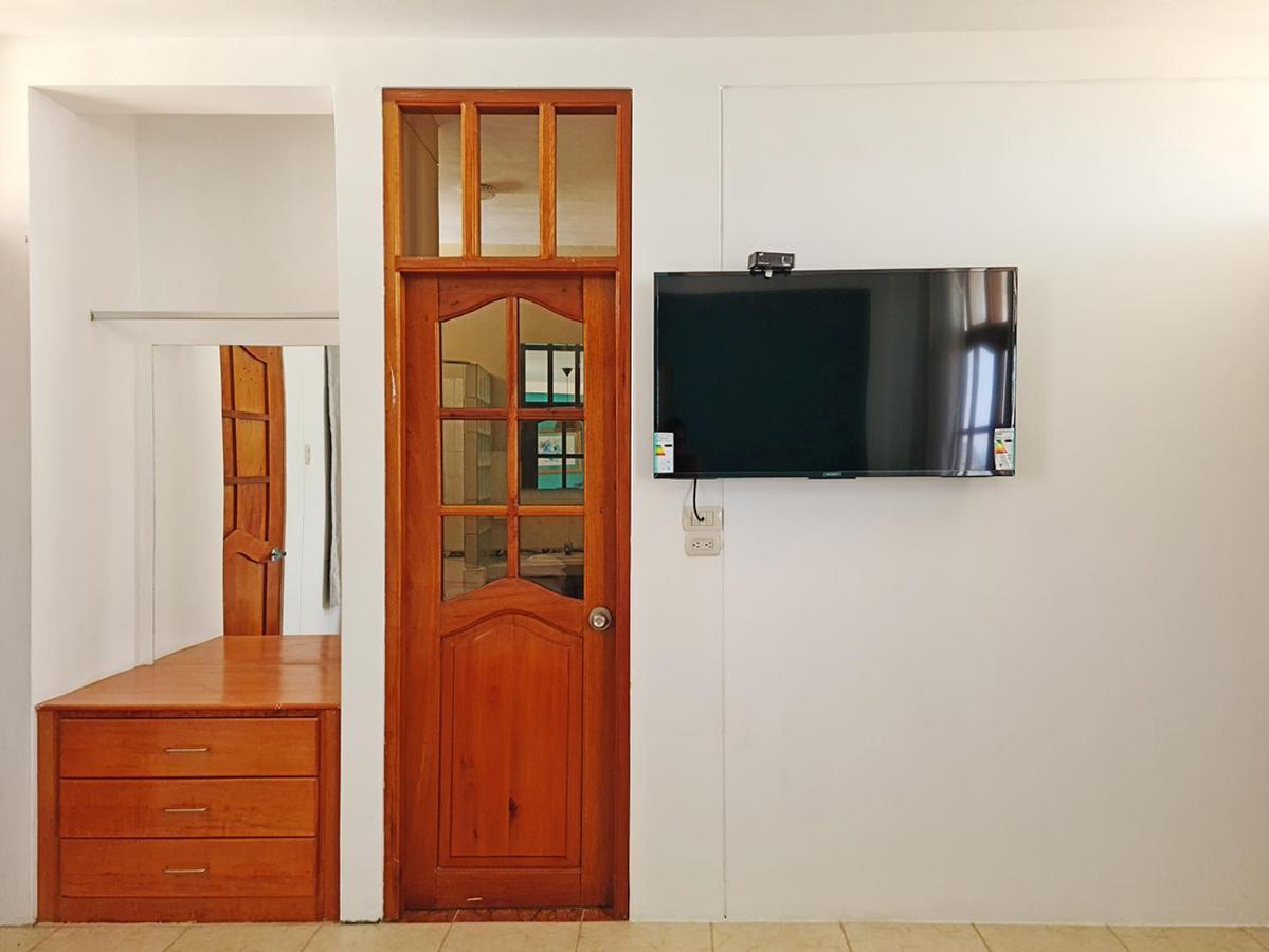 La Colina Hotel ลอสโอร์กานอส ภายนอก รูปภาพ