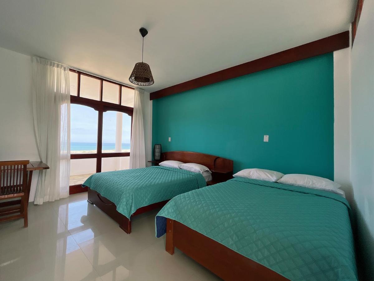 La Colina Hotel ลอสโอร์กานอส ภายนอก รูปภาพ