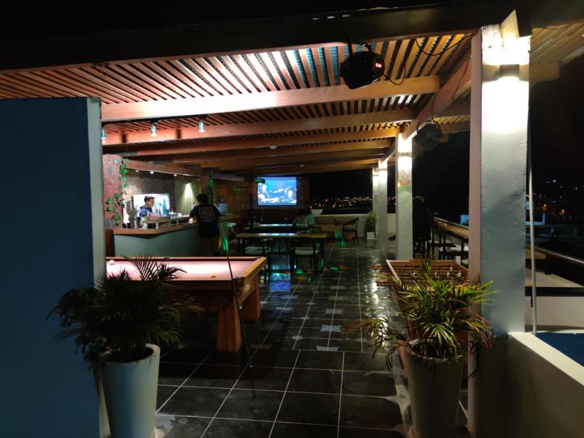 La Colina Hotel ลอสโอร์กานอส ภายนอก รูปภาพ